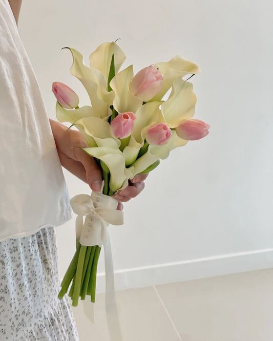 Calla Lily & Tulips Bridal