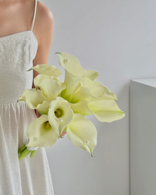 Calla Lily Classis Round Bridal Bouquet