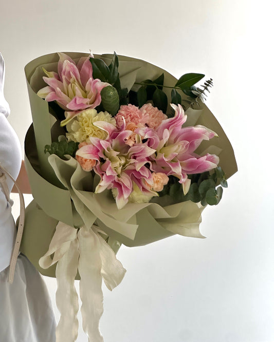 Double Bloom Isabelle Lily